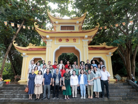 ĐẢNG UỶ CÁC CƠ QUAN ĐẢNG TP. HỒ CHÍ MINH - CÔN ĐẢO LINH THIÊNG