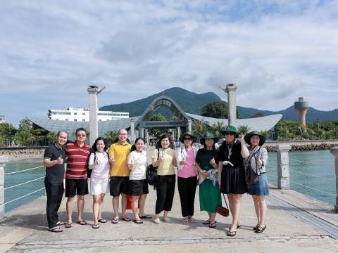 ĐẢNG UỶ CÁC CƠ QUAN ĐẢNG TP. HỒ CHÍ MINH - CÔN ĐẢO LINH THIÊNG