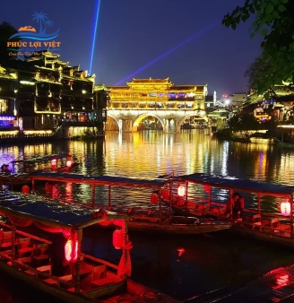 Trương Gia Giới - Phượng Hoàng Cổ Trấn (5N4Đ)